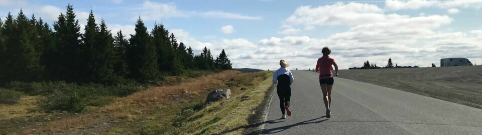 10 km høst 2021 F.v: Vigdis Gabrielsen Sandø og Lise Susanne Wirstad Dynna på treningsleir med Kondis på Ilsetra på Hafjell 2021